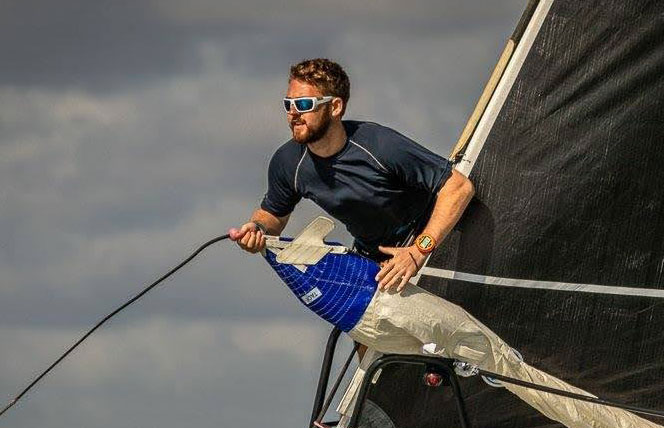 angus sail